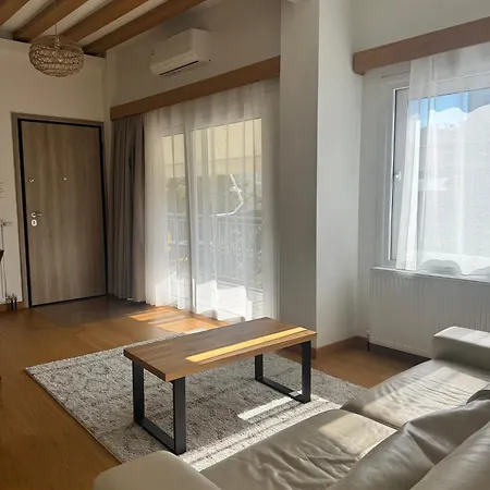 The Ancient Theatron Luxury * לריסה